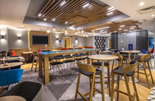 holiday inn express london watford junction by ihg