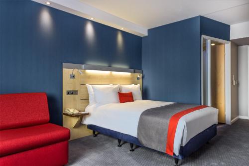 holiday inn express london watford junction by ihg