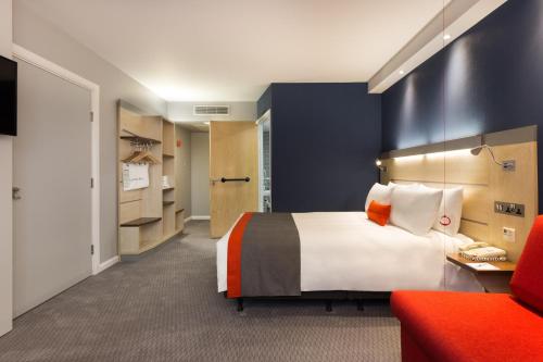 holiday inn express london watford junction by ihg