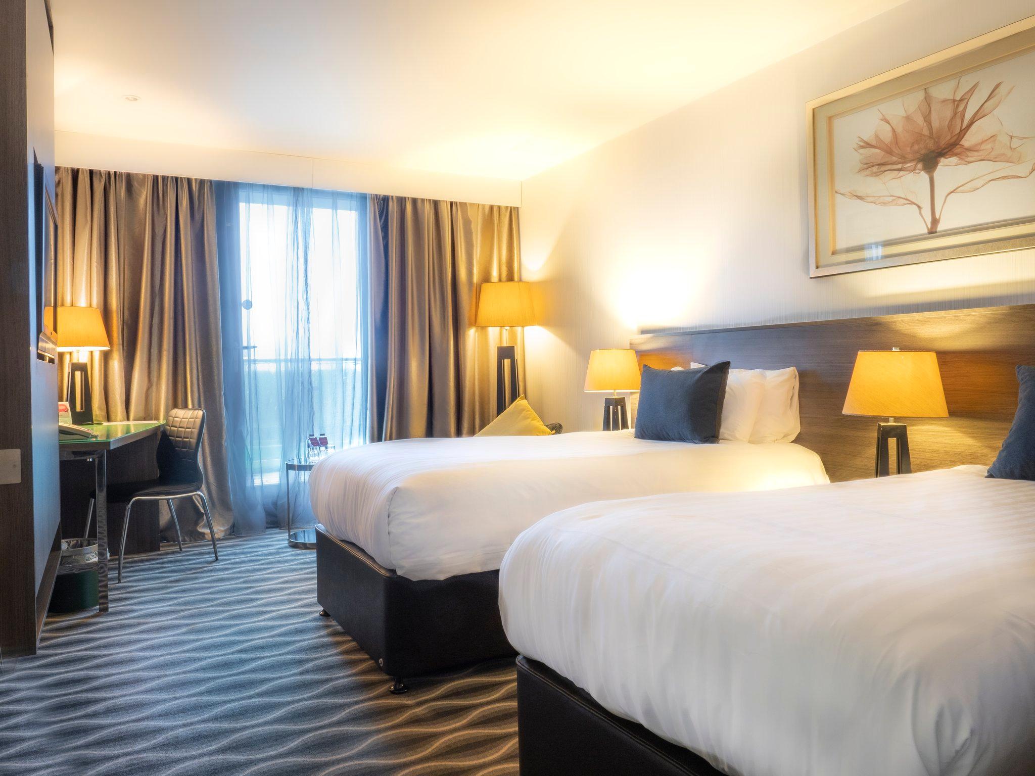 crowne plaza london kingston by ihg