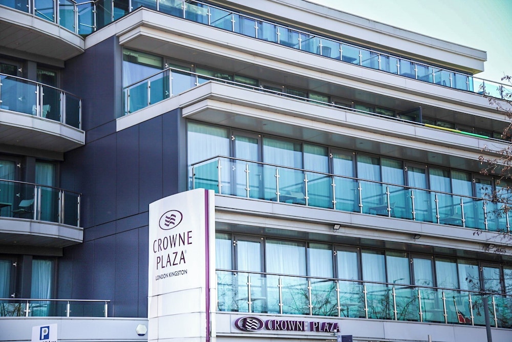 crowne plaza london kingston by ihg