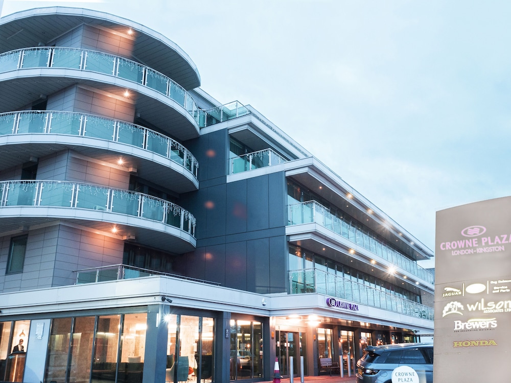 crowne plaza london kingston by ihg