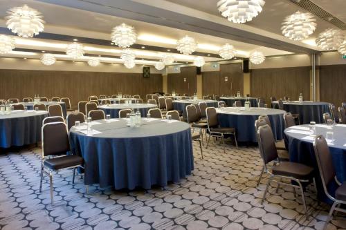 crowne plaza london kingston by ihg