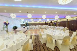 crowne plaza london kingston by ihg