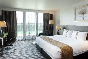 crowne plaza london kingston by ihg