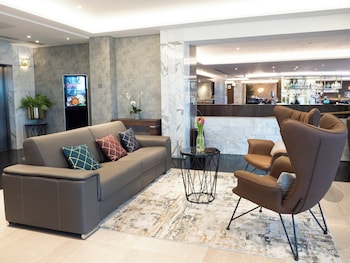 Crowne Plaza London - Kingston By Ihg,East Molesey>>Croydon,4 star