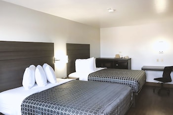 sky palace inn by jasper near atandt center
