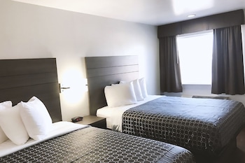 sky palace inn by jasper near atandt center