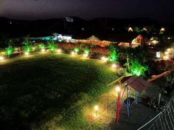 The Vintage Farm,Nasik - Trimbakeshwar Road,3 star