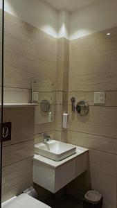 hotel aura grand by levelup hotels