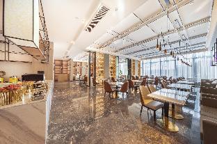 atour hotel nanjing jiangning binjiang development area shike lake