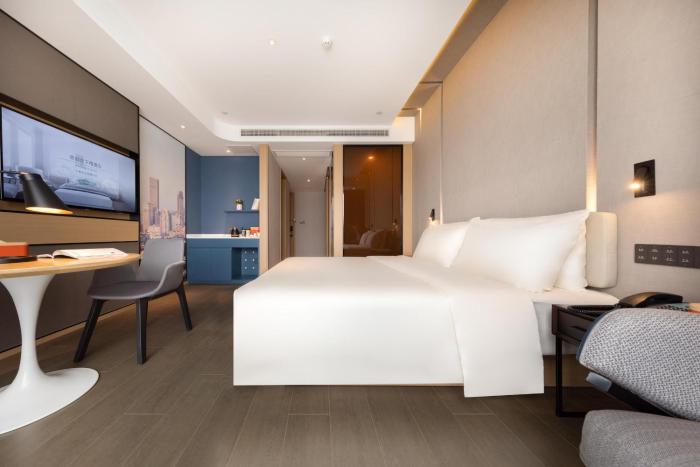 atour hotel nanjing jiangning binjiang development area shike lake