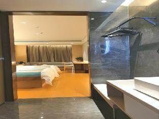 vx hotel shaanxi yulin jinbian county changcheng road