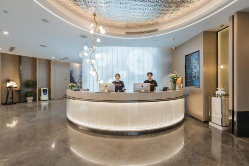 atour hotel wuxi yuantouzhu scenic area qianrong road