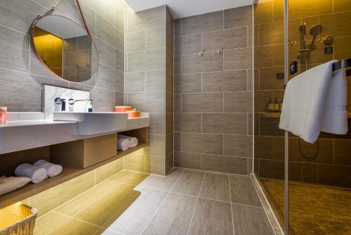 atour hotel humen avenue dongguan