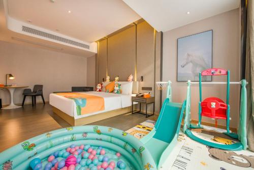 atour hotel humen avenue dongguan
