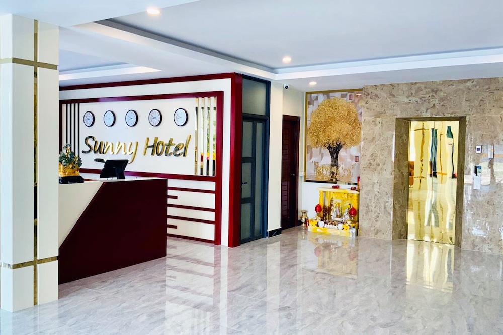 sunny hotel