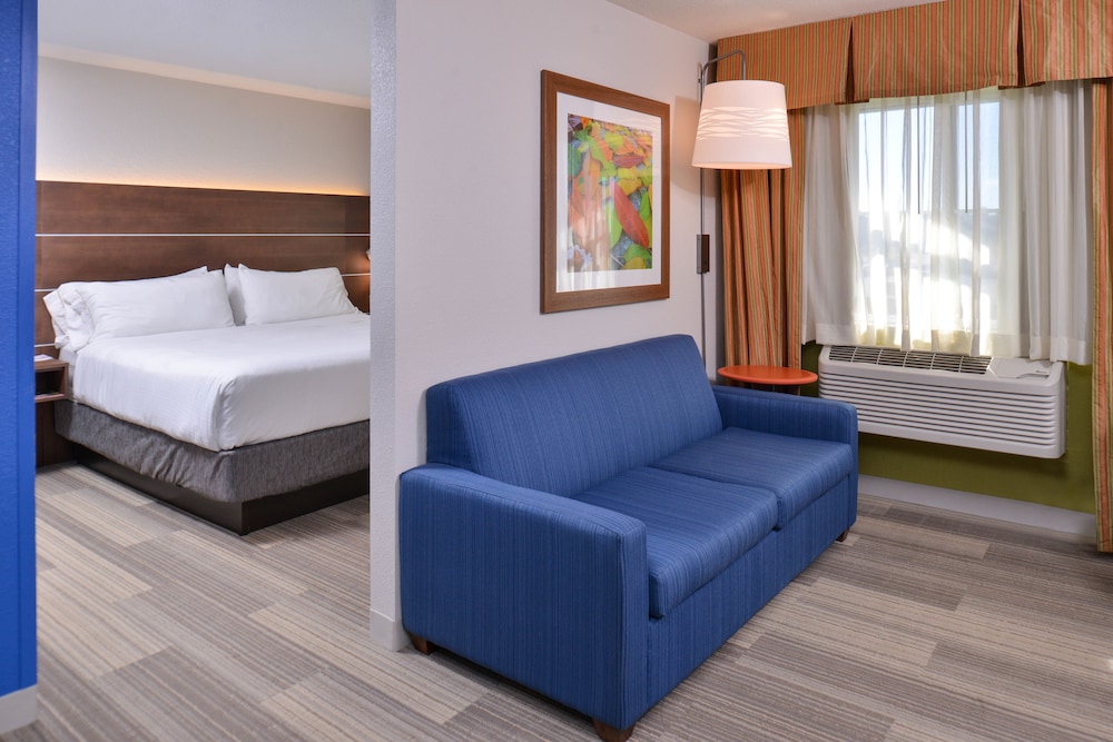 holiday inn express and suites stevens point by ihg