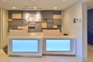 holiday inn express and suites stevens point by ihg