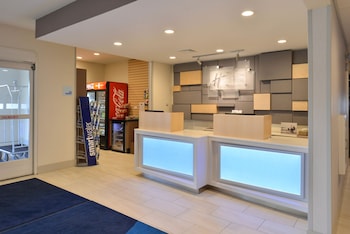 Holiday Inn Express And Suites Stevens Point By Ihg,Portage County>>Portage,3 star