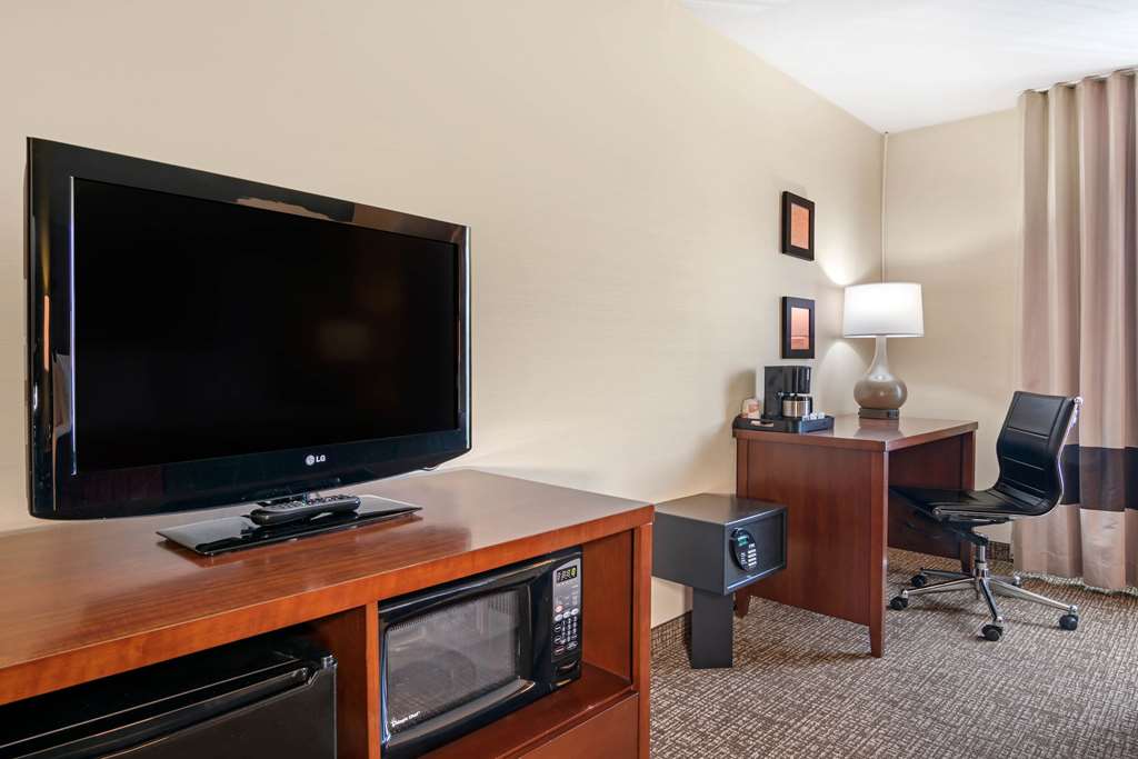 comfort inn and suites salem