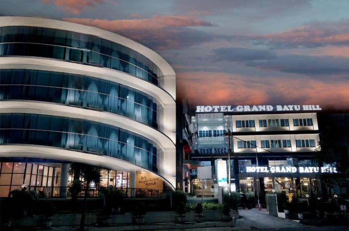 grand bayu hill hotel