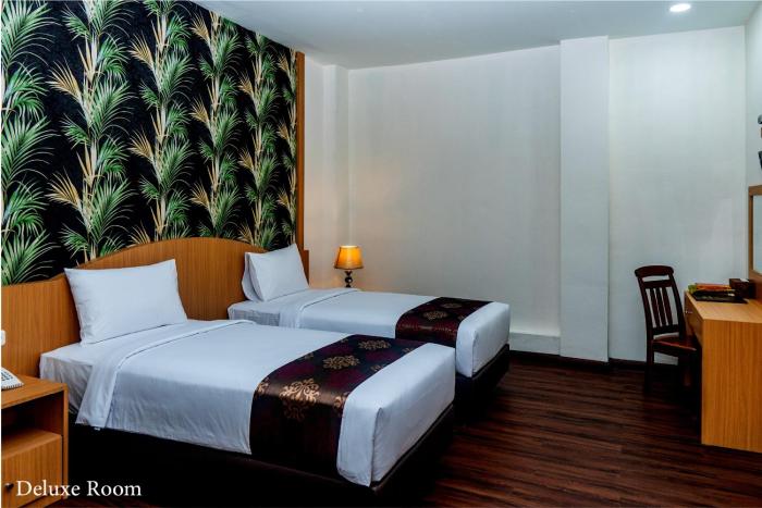 grand bayu hill hotel