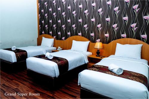 grand bayu hill hotel