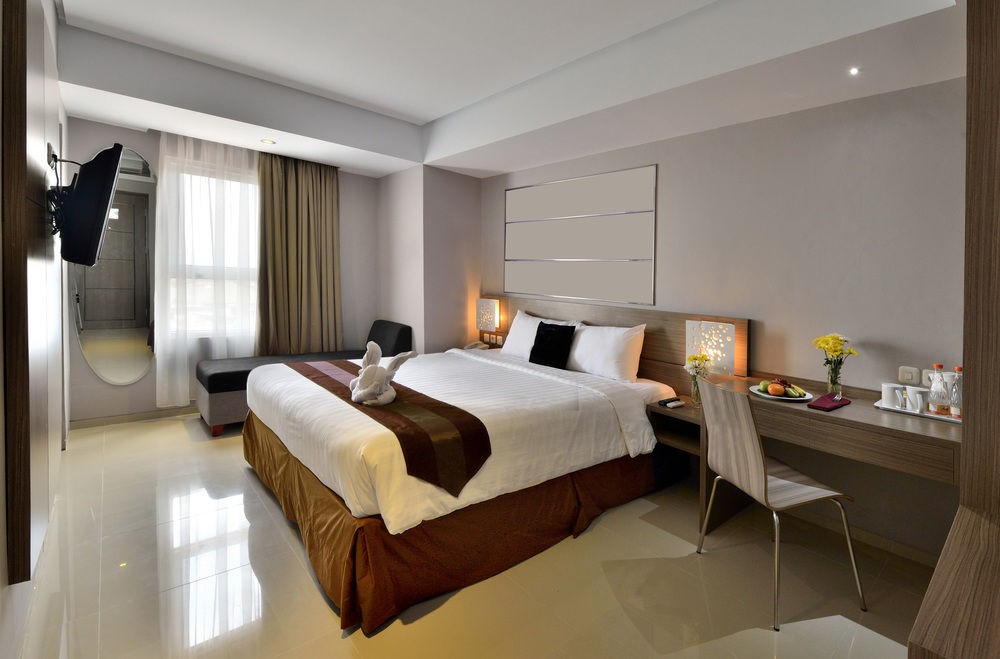 Top Malioboro Hotel,Tegalrejo>>Sewon,4 star