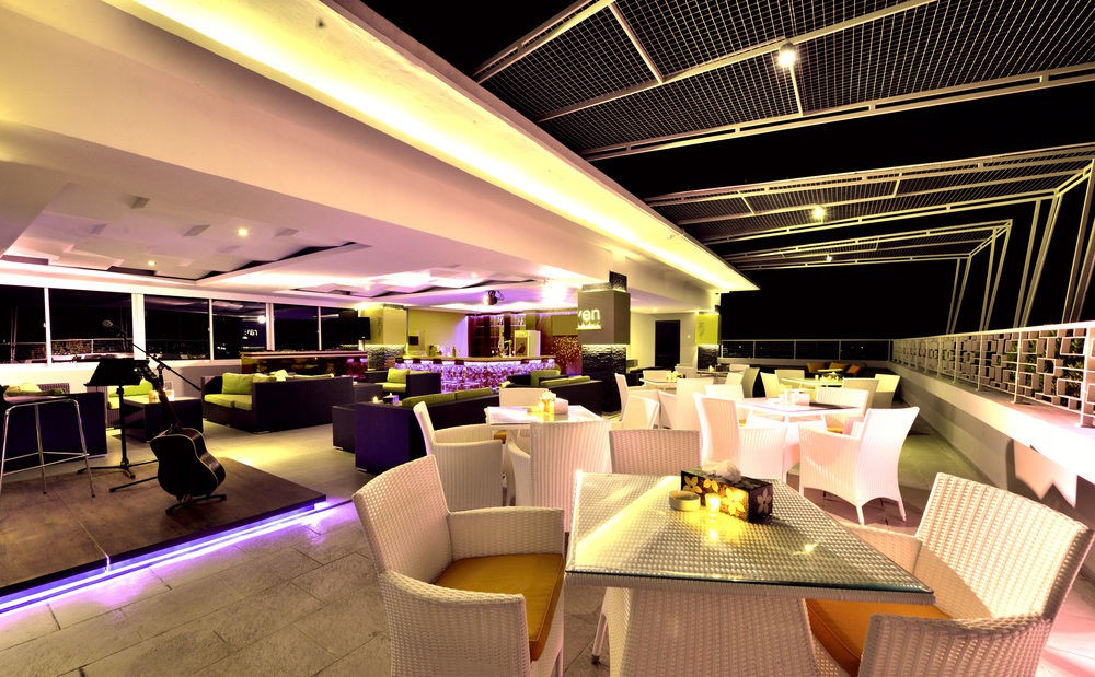 Top Malioboro Hotel,Tegalrejo>>Sewon,4 star