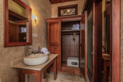 graha petulu ubud villas by pramana