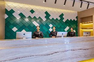 atour hotel kunming south high speed railway station university town