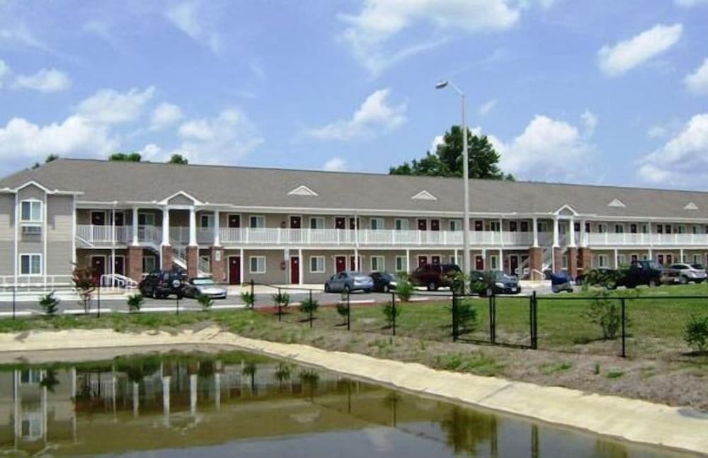 affordable suites of america