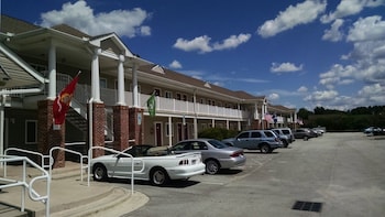 affordable suites of america