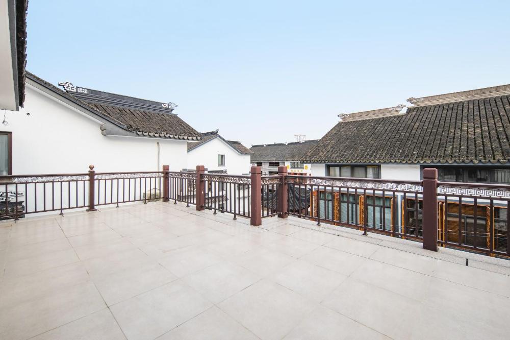floral hotel yilanxuan