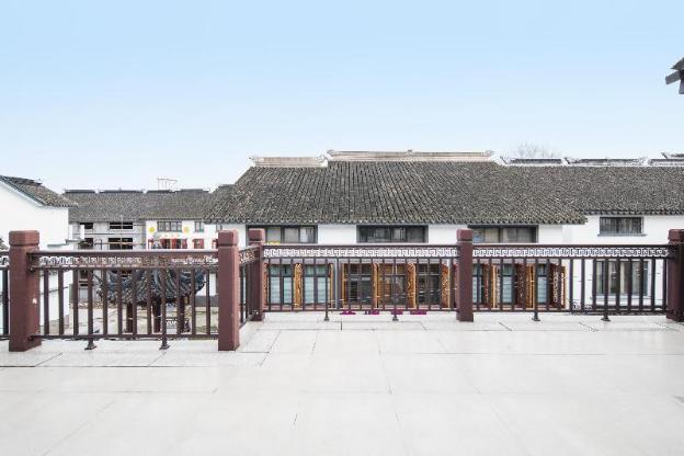 floral hotel yilanxuan