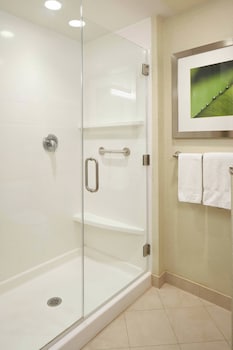 courtyard by marriott evansville east