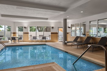 courtyard by marriott evansville east