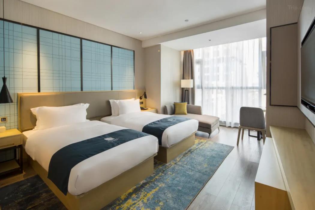 echarm hotel changsha high speed railway station