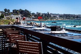 radisson blu acqua hotel and spa concon