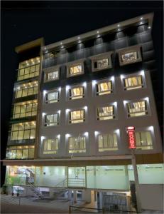 kenz residency