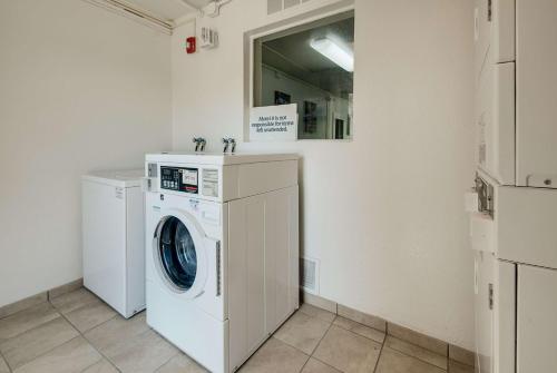 Motel 6 Lenexa, Ks - Kansas City Southwest,Kansas City>>Johnson,2 star