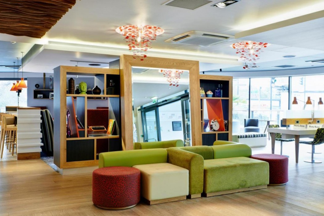 holiday inn london brentford lock by ihg