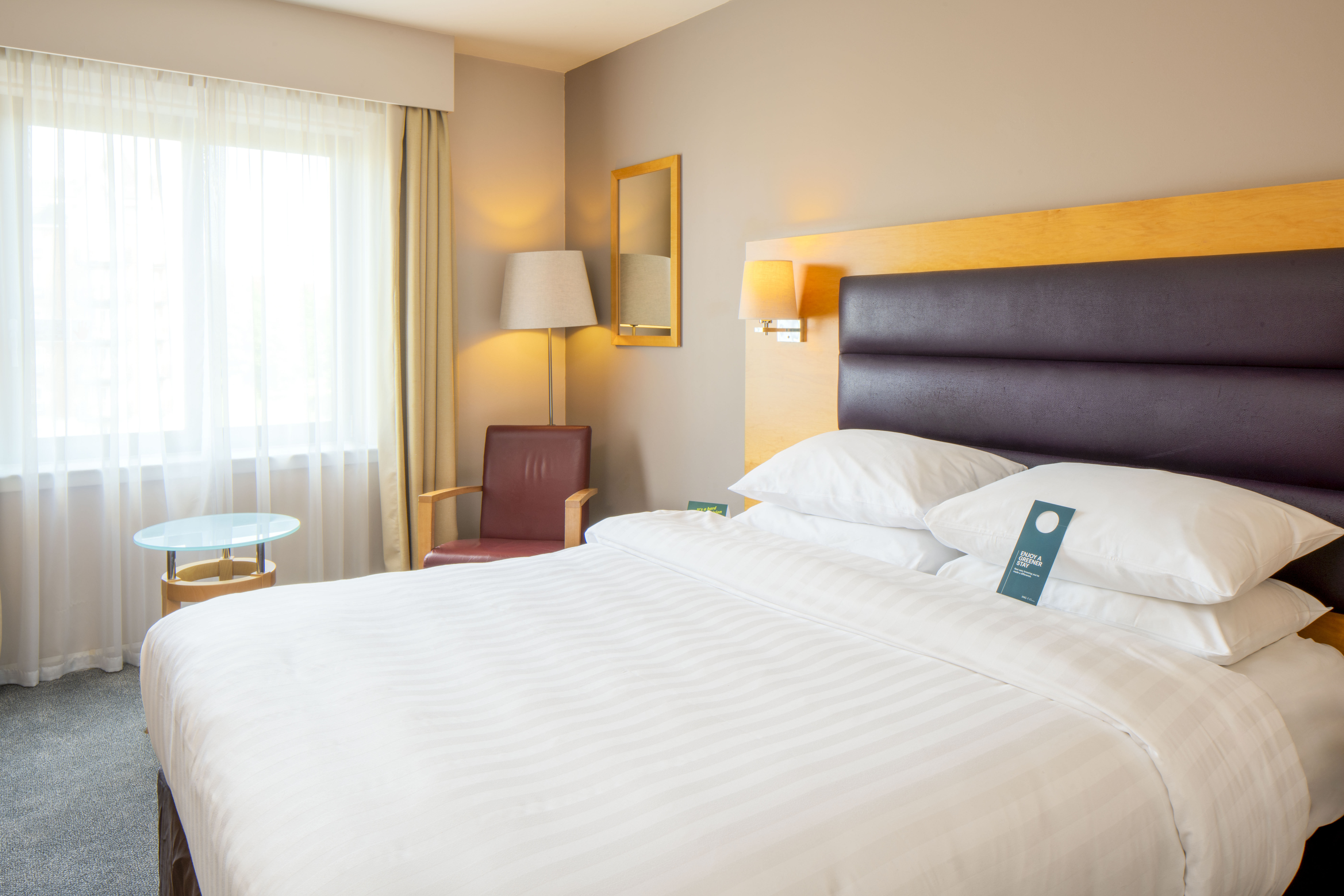 holiday inn london brentford lock by ihg