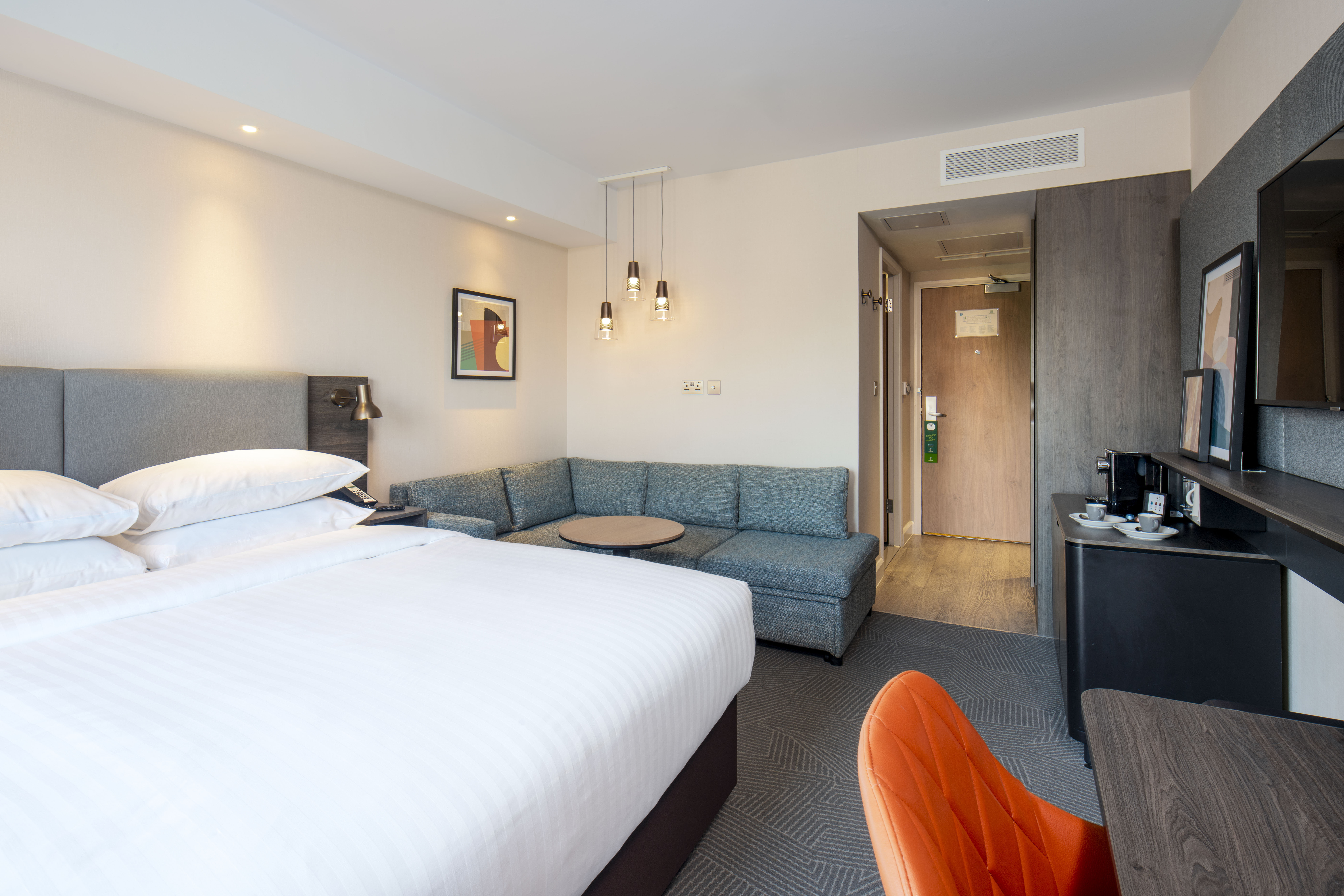 holiday inn london brentford lock by ihg