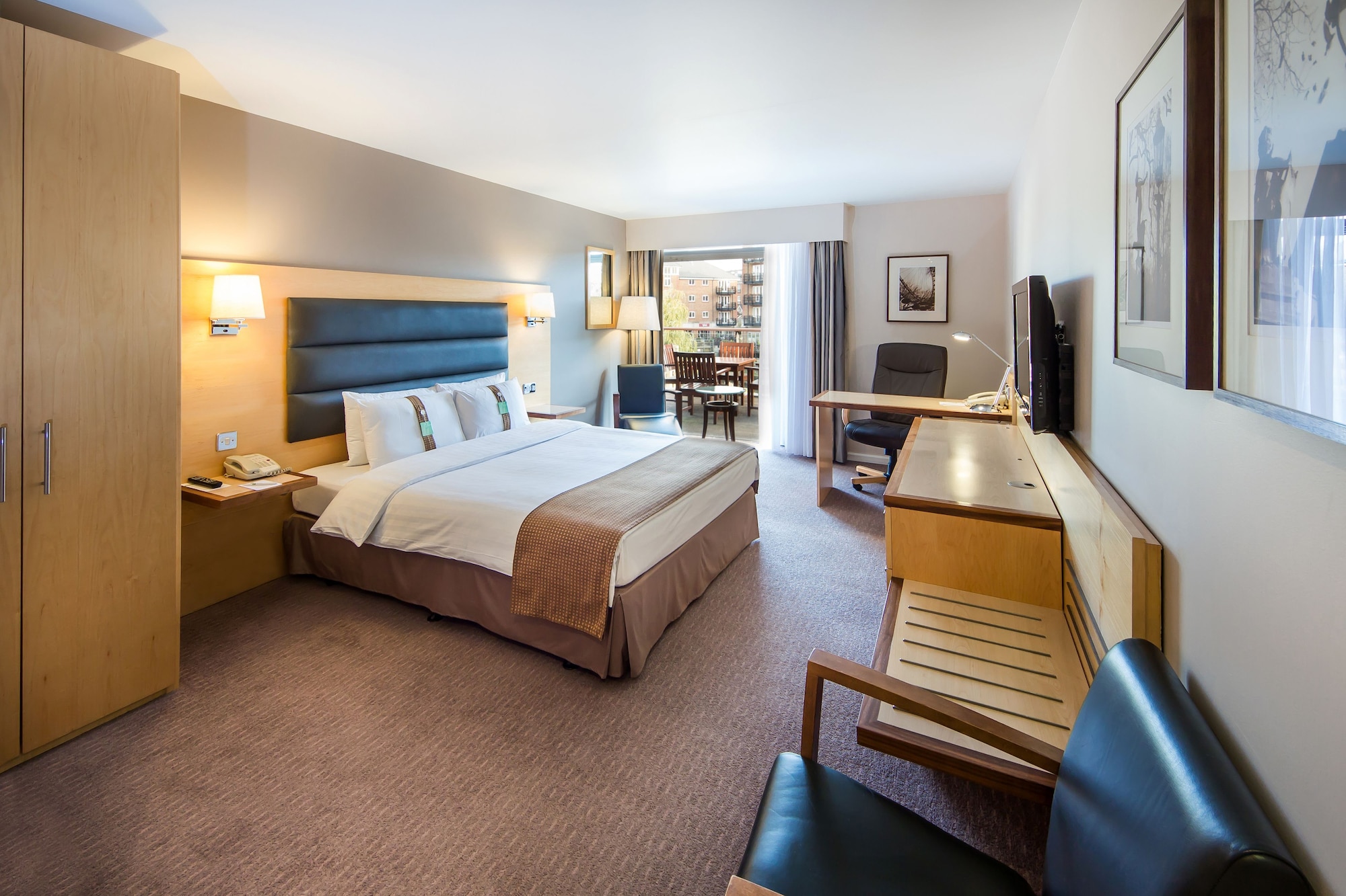 holiday inn london brentford lock by ihg