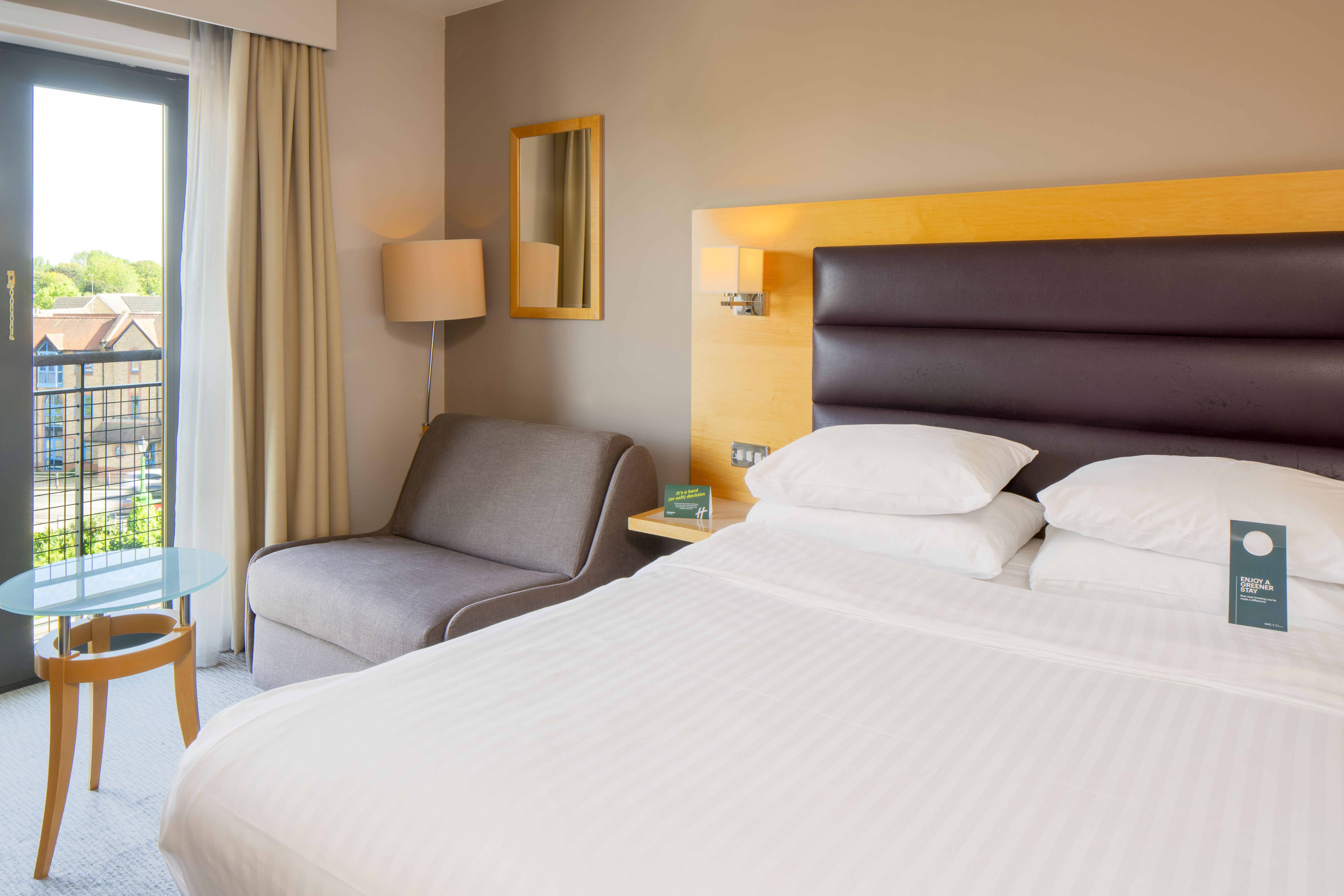 holiday inn london brentford lock by ihg