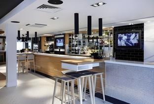 holiday inn london brentford lock by ihg