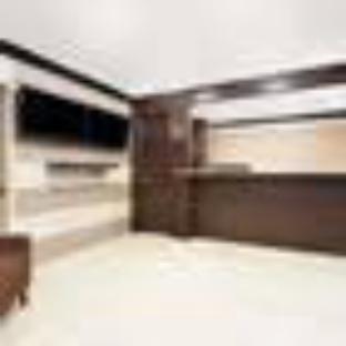 econo lodge inn and suites