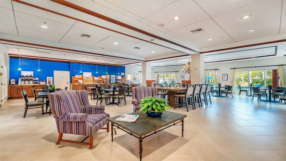 holiday inn express and suites kendall by ihg